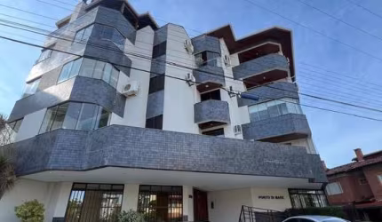 Apartamento Mobiliado com 73m² á aproximadamente 300 metros da Praia de Canasvieiras