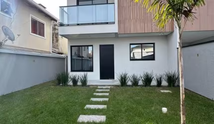 Sobrado à venda no bairro Ingleses - Florianópolis/SC