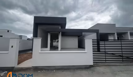 Excelente Casa Térrea com 68m², Loteamento Lisboa III em Forquilhas, São José/SC.