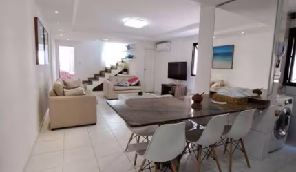 Cobertura  duplex de frente na Praia do Morro... 3 suítes e Terraço