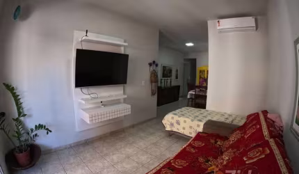 APARTAMENTO DE 2 QUARTOS  A POUCOS METROS DA PRAIA DO MORRO