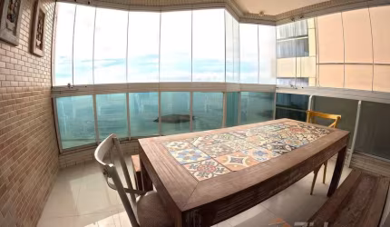 Belíssimo Apartamento de 3 Quartos na Praia do Morro