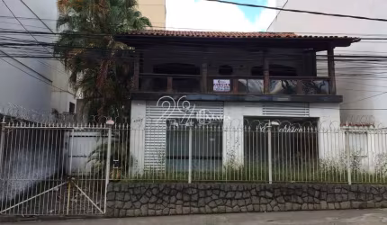 Casa ampla com excelente localização - Ideal para comercio ou residencia!