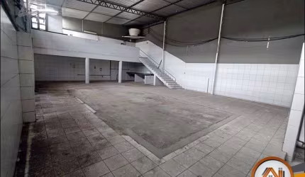 Galpão à venda, 363 m² por R$ 720.000,00 - Aerolândia - Fortaleza/CE