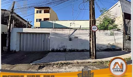 Casa à venda, 220 m² por R$ 430.000,00 - Montese - Fortaleza/CE