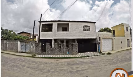Excelente Casa Duplex a Venda no Bairro Conj Ceará