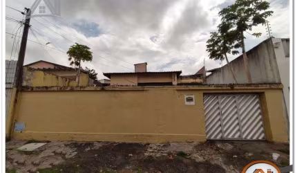 Casa com 5 dormitórios à venda, 300 m² por R$ 550.000,00 - José Bonifácio - Fortaleza/CE