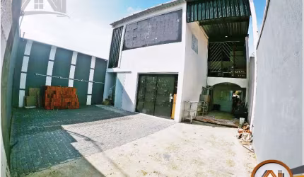 Excelente Galpão à venda, 160 m² por R$ 700.000 - Maraponga - Fortaleza/CE