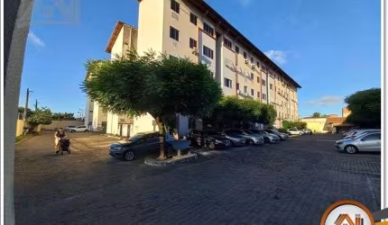 Apartamento com 2 dormitórios à venda, 67 m² por R$ 160.000,00 - Pan Americano - Fortaleza/CE