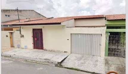 Casa à venda, 250 m² por R$ 630.000,00 - Parangaba - Fortaleza/CE