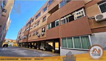 Apartamento com 3 dormitórios à venda, 110 m² por R$ 250.000,00 - Montese - Fortaleza/CE
