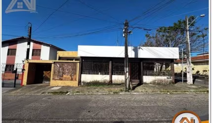 Casa com 4 dormitórios à venda, 396 m² por R$ 800.000,00 - Montese - Fortaleza/CE