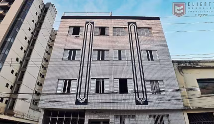 Cobertura duplex com 4 quartos, no Morro da Glória, aceita financiamento.