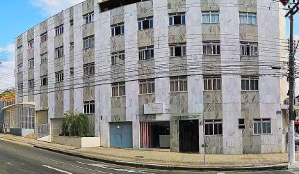 Cobertura duplex com 4 quartos, no São Mateus, estuda permuta.