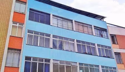 Apartamento com 3 quartos, no Paineiras, estuda permuta.