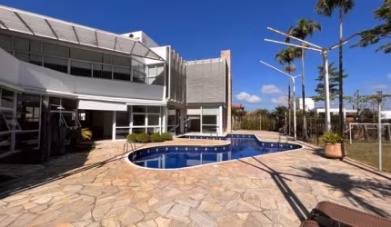 Excelente Casa no condomínio Estrela Sul!