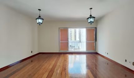 Excelente apartamento com 4 quartos no Centro