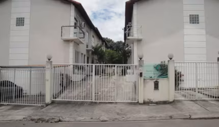 Casa duplex com 02 quartos em para venda no bairro Lagoinha por R$ 700,00 reais. Estrada da Lagoinha, 525, Casa - CEP 24732-000 SÃO GONÇALO - RJ