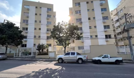 Apartamento à venda em Itaipu, 2 quartos, 1 suíte, 1 vaga.