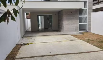 Linda casa à venda por 580 Mil, com 3 quartos, Engenho do Mato - NITERÓI/RJ