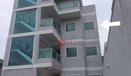 Apartamento 2 dormitórios a 700 metros metrô Patriarca