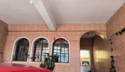 Sobrado com 4 dormitórios à venda, 160 m² por R$ 680.000,00 - São Mateus - São Paulo/SP
