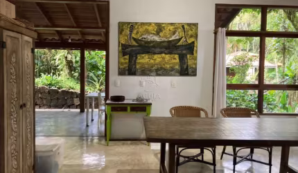 Excelente casa - 1 suíte- varanda- 2 terrenos- Praia do Félix- Ubatuba- SP