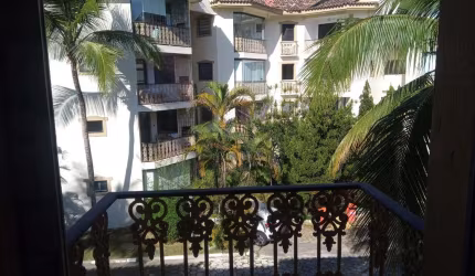 Apartamento mobiliado na praia das Toninhas perto da praia!