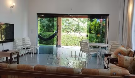 Casa à venda na Praia da Lagoinha em Ubatuba apenas 200mts da Praia!