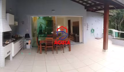Excelente cobertura com 3 dormitórios e varanda gourmet na Praia Grande Ubatuba!!