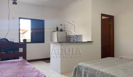 KITNET NA PRAIA DAS TONINHAS PERTO DA PRAIA!!