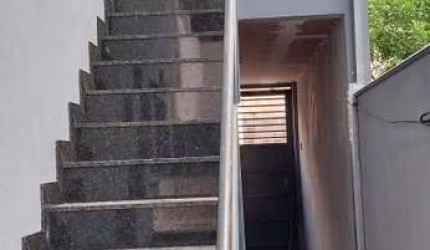 Casa Geminada para Venda em Contagem, Guanabara, 2 dormitórios, 1 suíte, 2 banheiros, 1 vaga