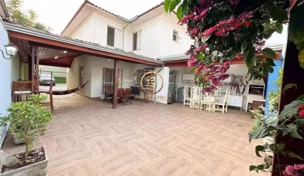 Casa á venda 125m², 3 dormitórios, 1 suítes, 2 vagas de garagem no Bairro Parque