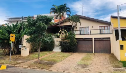 Casa à venda, com 2 suítes no Bairro San Conrado em Sousas - Campinas/SP