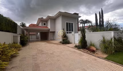 Casa com 400m² a venda no Gramado em Campinas - SP.