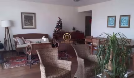 Apartamento à venda 250m², 3 dormitórios, 2 suítes, 2 vagas de garagem no Centro