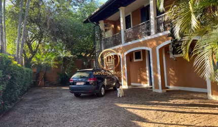 Casa em cond á venda de 527m²,com 6 dorm,4 suítes, bairro Palmeiras em Campinas