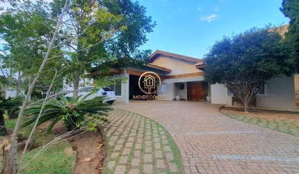 Casa em condomínio 316m², com 3 suítes no Loteamento Alphaville em Campinas/SP