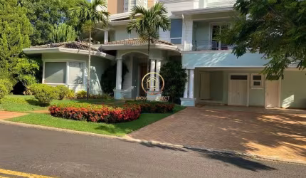 Casa no Condomínio Bouganville com 6 suítes para venda ou locação.