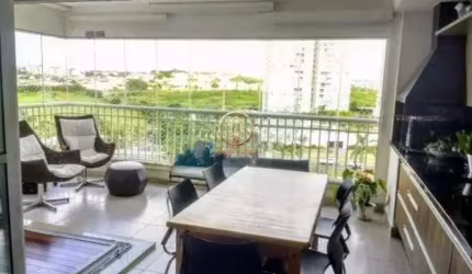 Apartamento à venda de 163m², 4 dormitórios, 2 suítes, 3 vagas, em Campinas/SP.