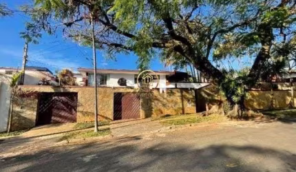 Casa á venda de 380,00 m²,1 suíte e piscina no Jardim das Paineiras, Campinas/SP