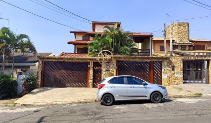 Casa a venda 407 m²  4 dorms 4 vagas   no jardim Chapadao Campinas/SP