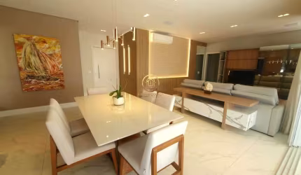 Apartamento de 181m² a venda no Condomínio Uniqueness Cambuí em Campinas.