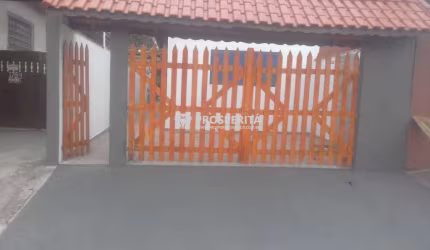 CASA PARA VENDA NA PRAIA EM MONGAGUÁ
