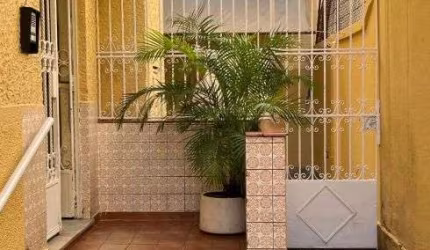 Vendo casa condomínio 3 quartos sendo 1 suíte Tijuca  80 m2