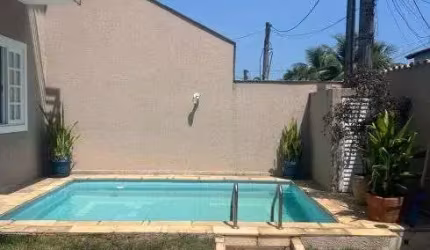 Vendo Encantadora casa em condomínio Flaboyant com 3 quartos Recreio 285m2