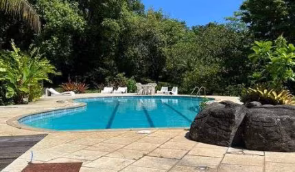 Vendo terreno com benfeitoria de 57 mil m2 Bairro Guarani/Saquarema