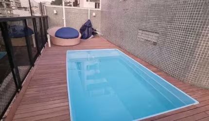 Vendo ótima Cobertura com 4 quartos na  Lagoa com 350 m2