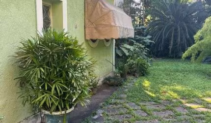 ALUGO OU VENDO  casa de 2 quartos sendo 1 suíte em Itanhaga