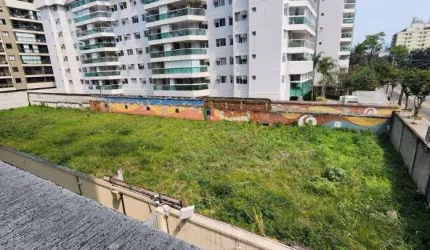 Vendo ou Alugo terreno de 1.540 m2 na Freguesia/ Jacarepagua